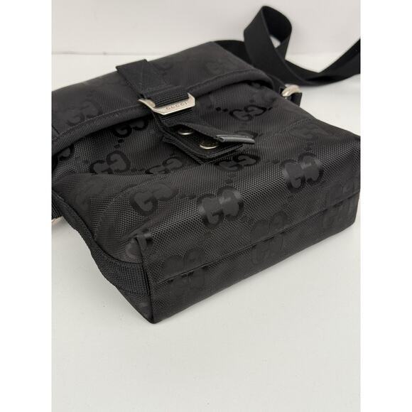 Gucci Econyl Nylon Monogram Off The Grid Messenger Bag Black - Picture 3 of 8